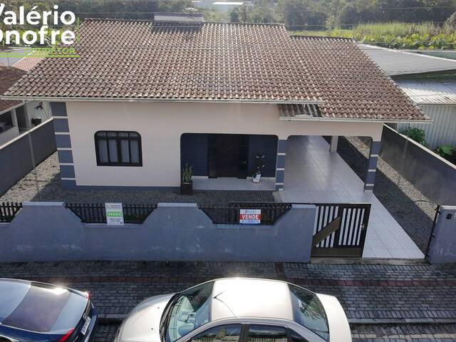 #197 - Casa para Venda em Schroeder - SC