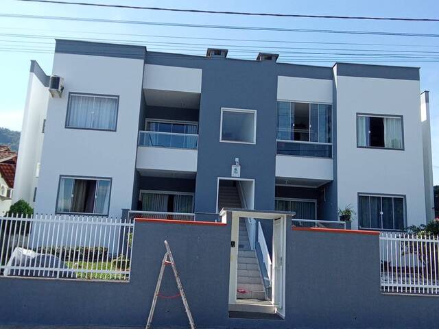 #216 - Apartamento para Venda em Schroeder - SC